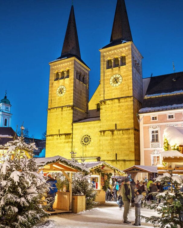 Schlossplatz at the Berchtesgaden Advent Market Combined Trip | © Berchtesgadener Advent GmbH